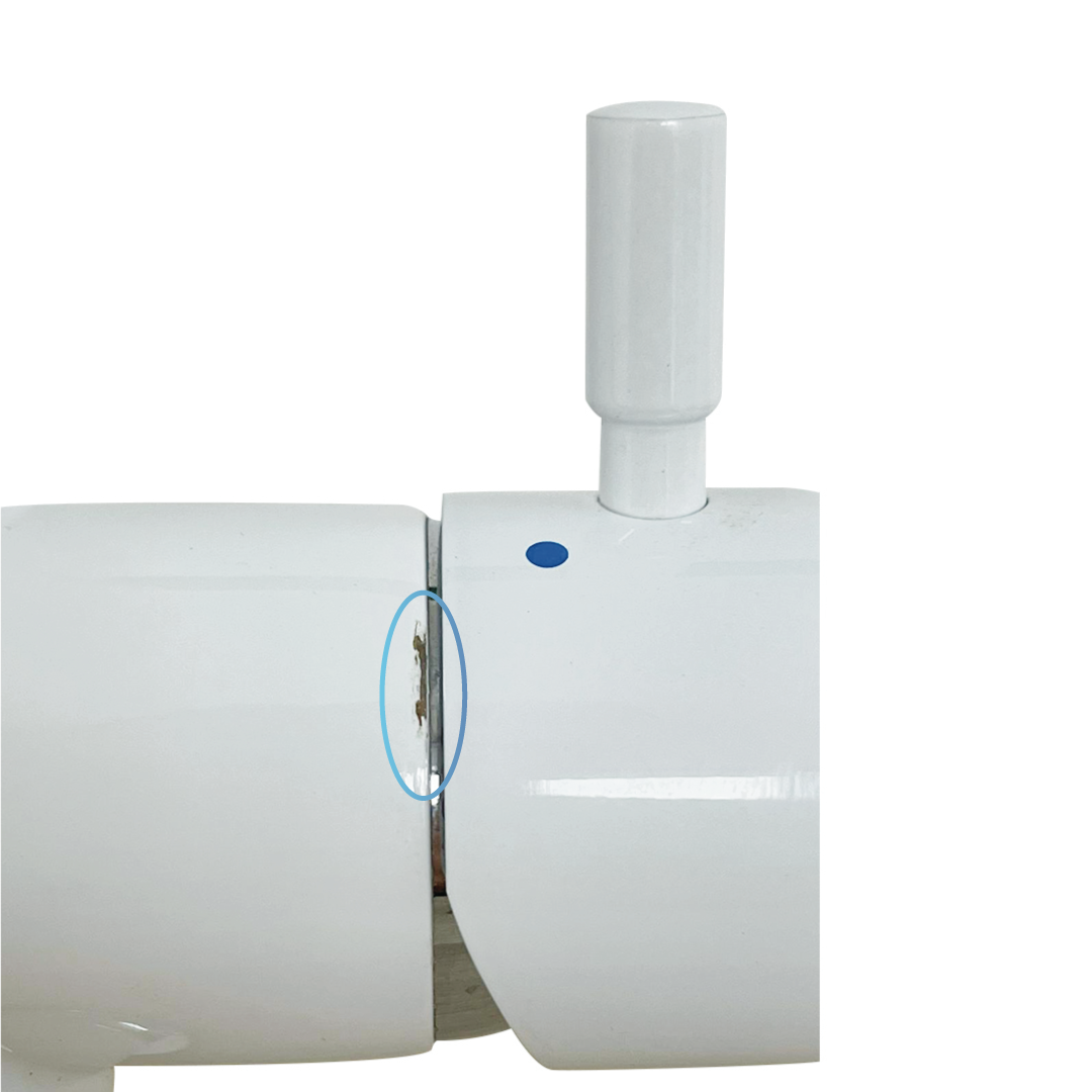 Shurity 410 rubinetto mix 4 vie 3/8" Bianco - Prodotto con segni d'usura - immagine 3